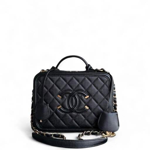 Chanel Filigraan Toilettas Medium - Caviar Gewatteerd Kalfsleer met Korrelnerf Zwart Goudkleurige Hardware Serie 27