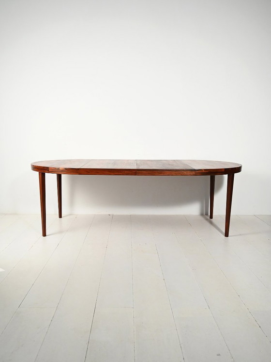 Image 1 of Danish round rosewood table from the 1950s/1960s