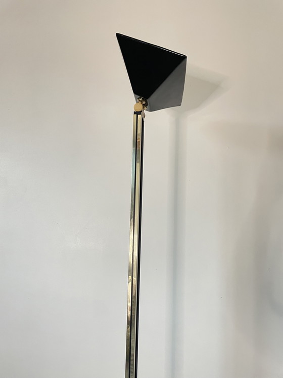 Image 1 of Lampadaire Design Italien 1970