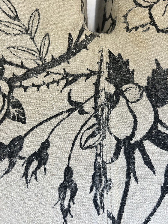 Image 1 of +Poltrona Halle True Love