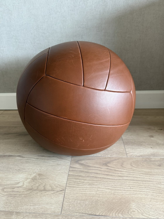 Pouf Montis Playtime – Poufs & repose-pieds, Leather (photo 4 of 5)
