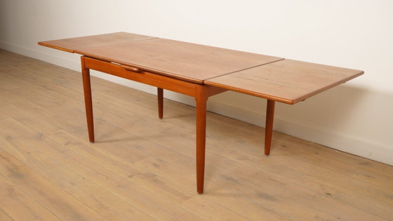 Image 1 of Vintage eettafel | teak | Uitschuifbaar | 130 cm