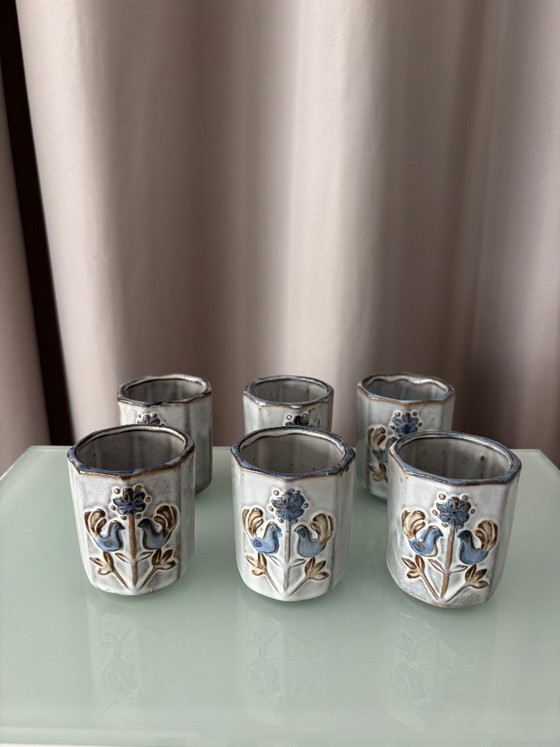 Lot de six tasses en céramique à motif floral, Accessoires de cuisine, Blanc, Vintage (photo 3 sur 9)