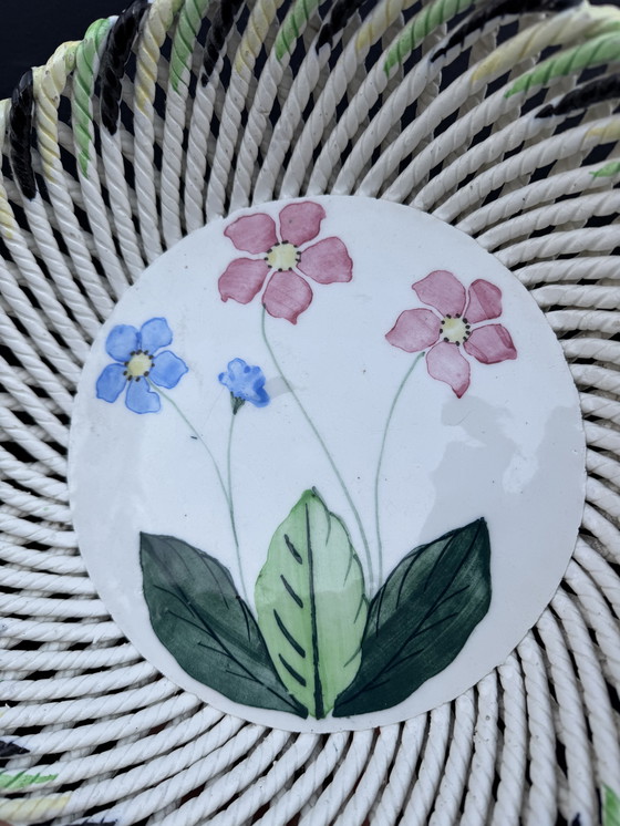 Image 1 of Cesta de frutas de cerámica tejida de los años 50