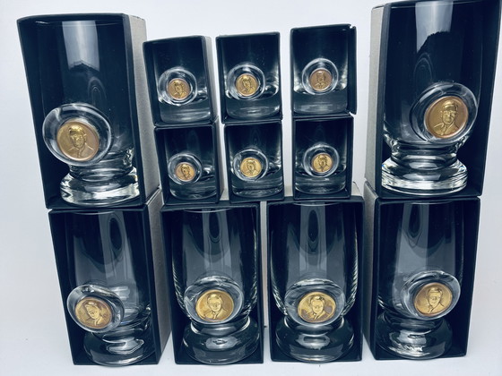 Image 1 of Jubiläumsset 1970 – 12 Gläser in einer luxuriösen Holzbox – vergoldet