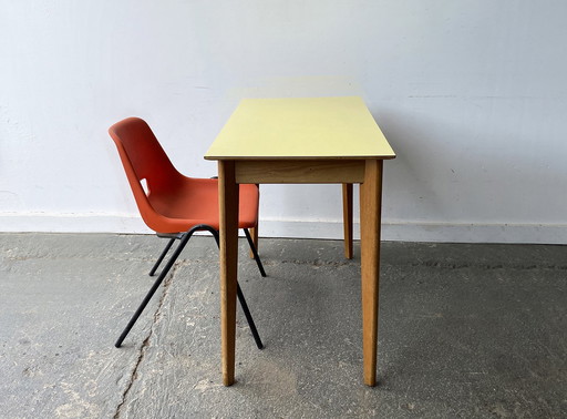 Mid-Century vintage Formica kitchen dining table