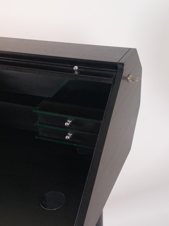 Image 1 of Excepcional escritorio secretario posmoderno de la colección Röthlisberger, diseñado por Hans Eichenberger.