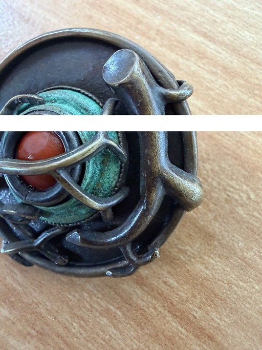 Spilla in bronzo Jean Louis Blin Parigi