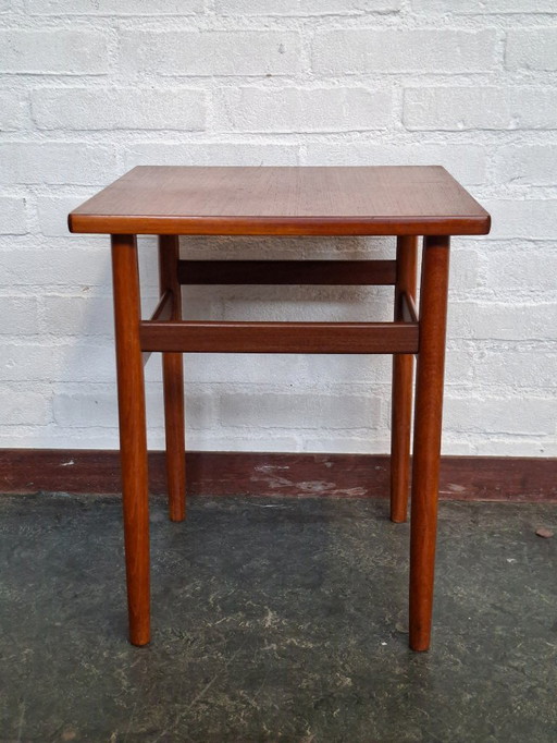 Vintage teak houten bijzettafel, 1960s