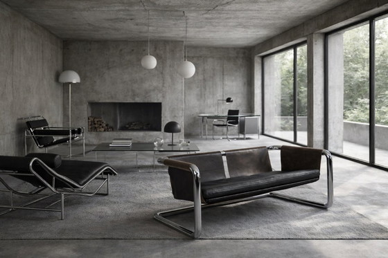 Image 1 of Vintage Brutalistische Buisvormige Metalen en Lederen Bauhaus Minimalistische Sofa 1950