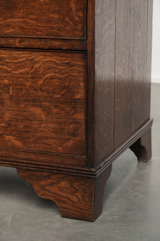 Beautiful Large Colorful English 18th Century Chest of Drawers/Commode with a Beautiful Patina – Wood (photo 13 of 13)