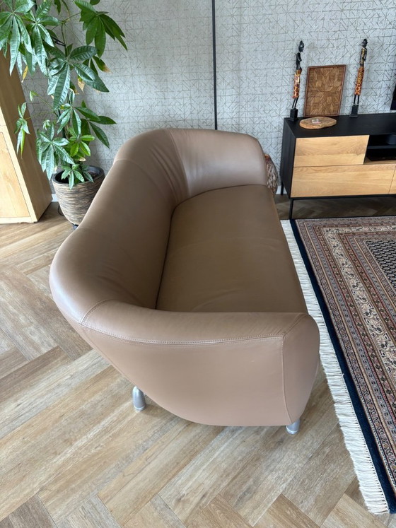 Image 1 of Leolux (Papilla) three-seater sofas
