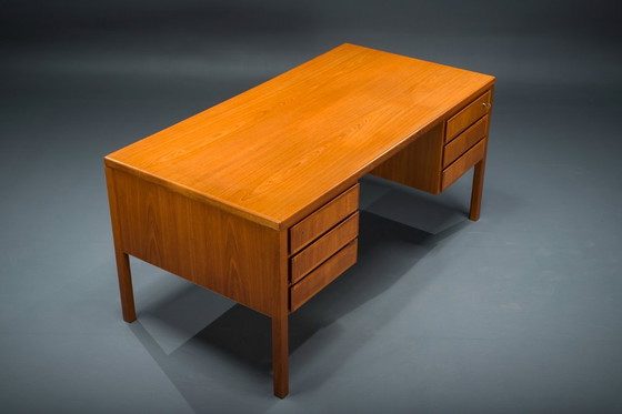 Image 1 of Vintage 77 Executive bureau door Gunni Omann voor Omann Jun, jaren 1960