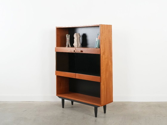 Image 1 of Vitrine aus Teakholz, dänisches Design, 1970er Jahre, Produktion: Dänemark