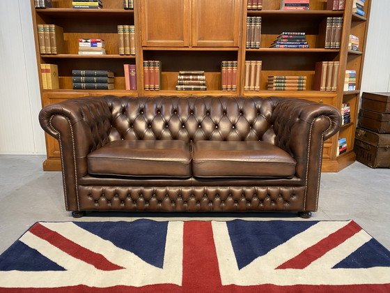 Twee Springvale Chesterfield Banken Bruin Gevlamd – Leather, Wood (photo 6 of 11)