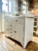 Prachtige oude commode in uitstekende conditie