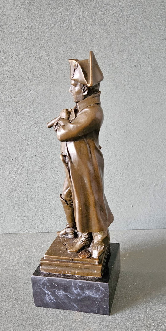 Image 1 of Una statua in bronzo patinato di Napoleone