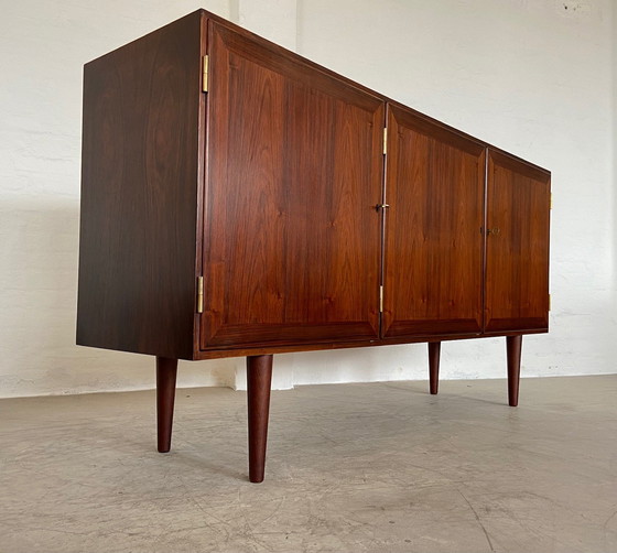 Image 1 of Buffet rétro danois en palissandre du milieu du siècle par Kai Winding 1970