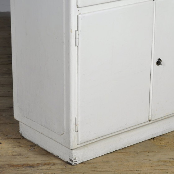 Image 1 of Armoire à pharmacie en bois, années 1950