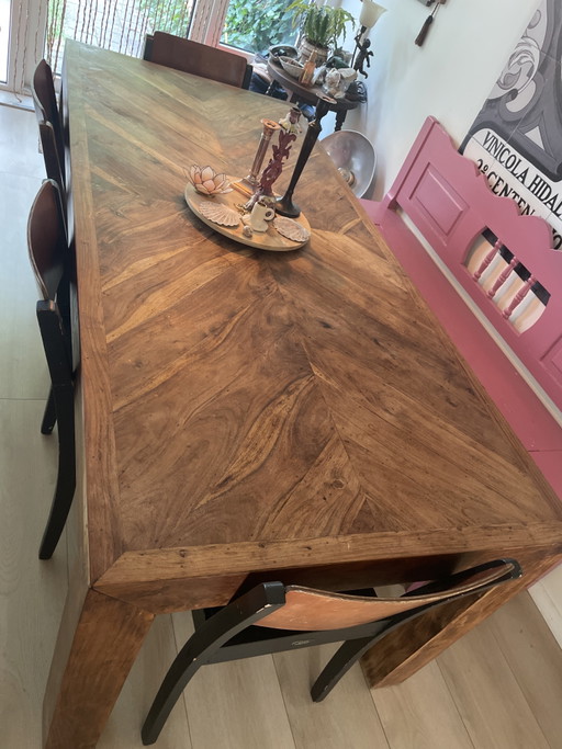 Table 90 by 200