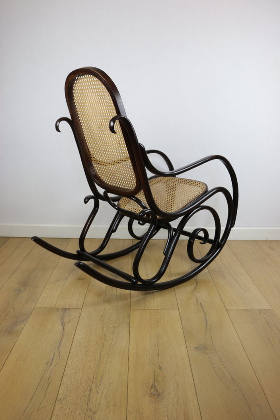 Image 1 of Rocking chair on runners, original brown, 1970s - very good condition