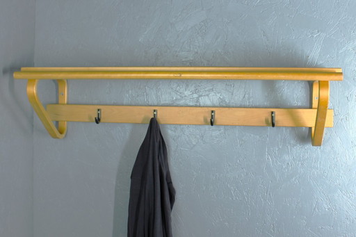 Alvar Aalto (1898-1976) - Modelo: 109C - Artek, Finlandia - 1936/1980