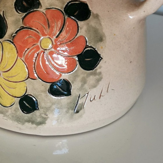 Image 1 of Cruche en argile faite main - signée