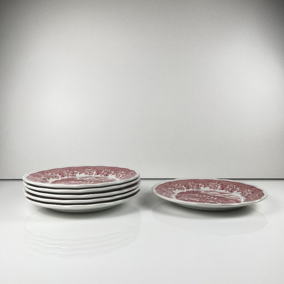 Image 1 of Set van 6 Italiaanse dessertbordjes met een Engels design en een rood patroon.