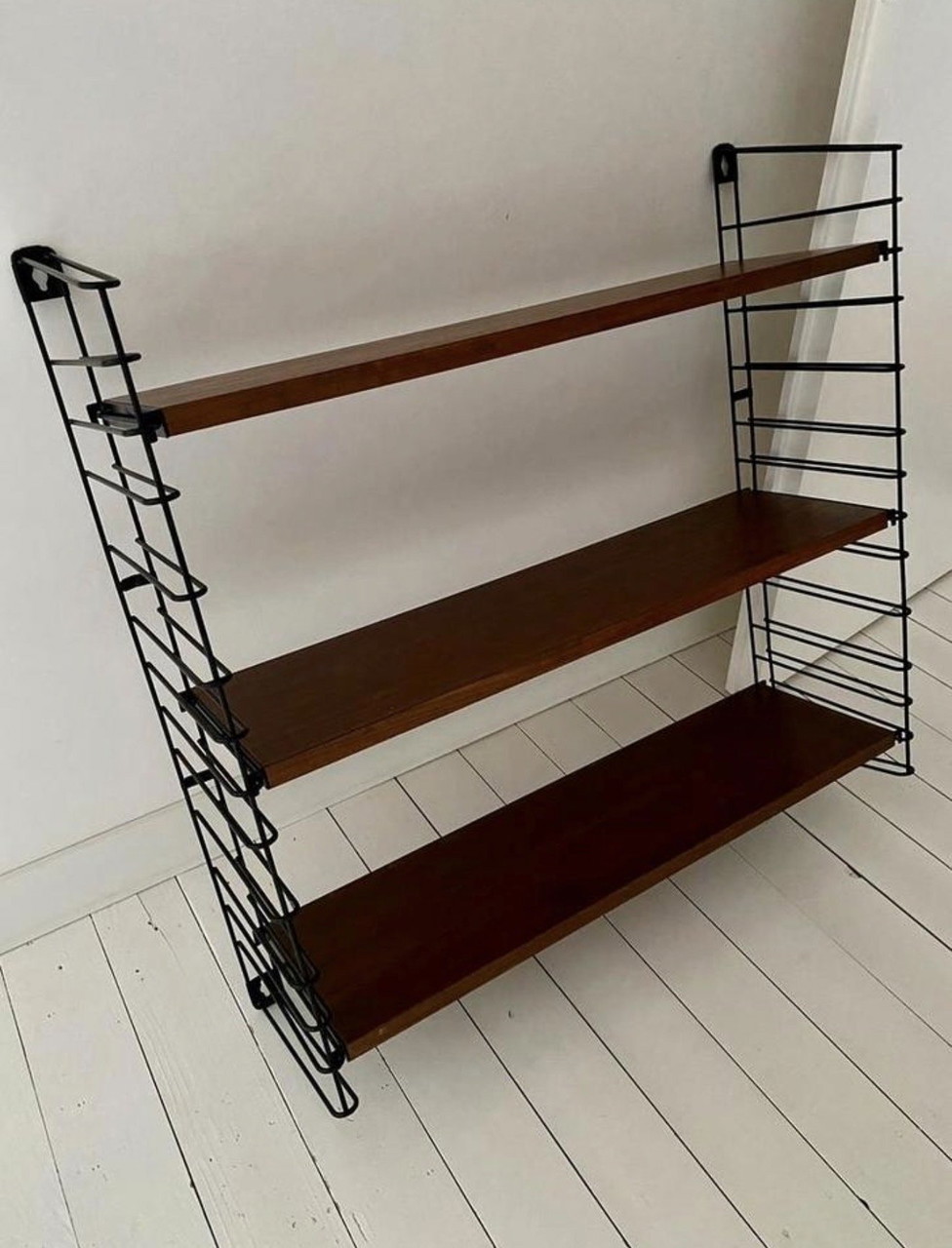 Wall Rack Teak Tomado Wall Rack Teak Retro Bookshelf 1970s | €185 | Whoppah