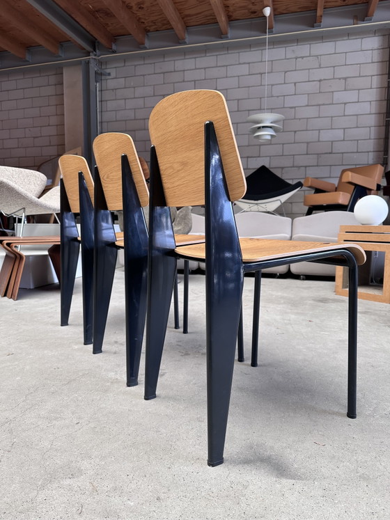 Set di 6 sedie Vitra Standard, Jean Prouvé (prezzo del set) – Sedie da pranzo, Wood, Metal (photo 8 of 8)
