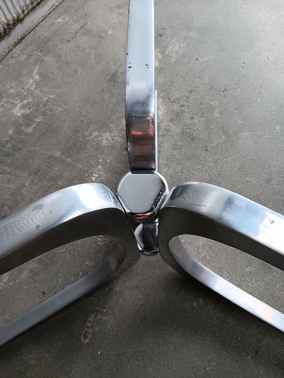 Image 1 of Space-Age coffee table in aluminum - attributed to Artifort