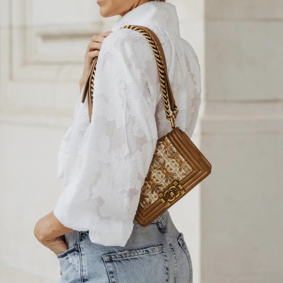 Chanel petit sac Boy à rabat en agneau matelassé métallique avec CC entrelacés – Sacs a bandouliere, Cuir (photo 7 of 16)