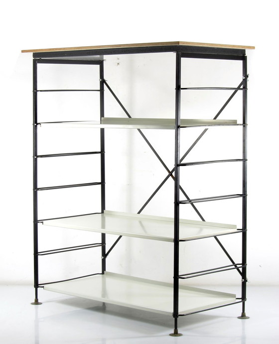 Image 1 of Minimalistisch klassiek vintage design vrijstaand tafelblad met verstelbare planken