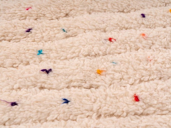 Image 1 of Traditional handmade Berber rug, size 150/260 cm