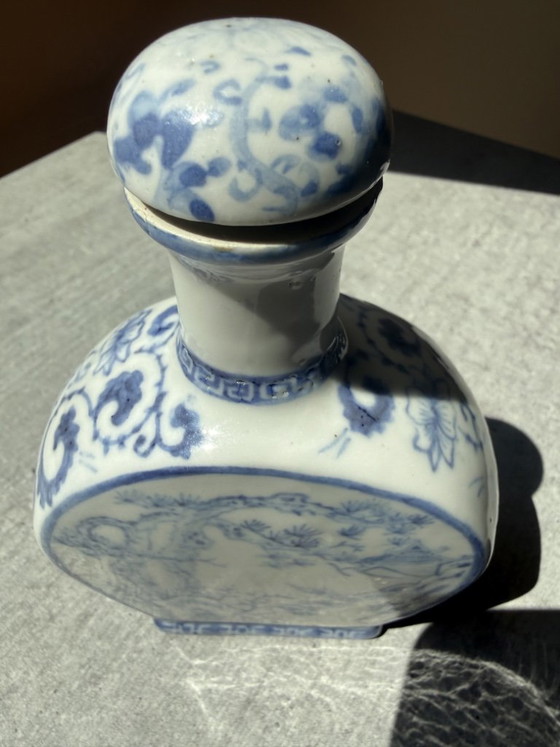 Chinese Porcelain Vase Blue White Reticulated Miniature Set 5 Lidded Bottle (photo 14 of 14)