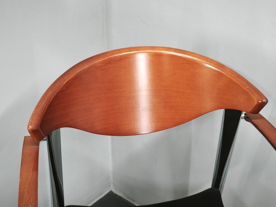 Paco Capdell Set aus acht spanischen Esszimmerstühlen aus Chrom, Holz und Samt – Wood (photo 7 of 21)