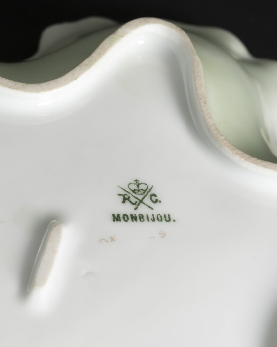 Image 1 of Antica ciotola Rosenthal Monbijou dipinta a mano con fragole, 1900 ca.