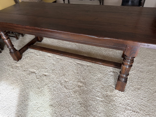 Esszimmergarnitur in ausgezeichnetem Zustand