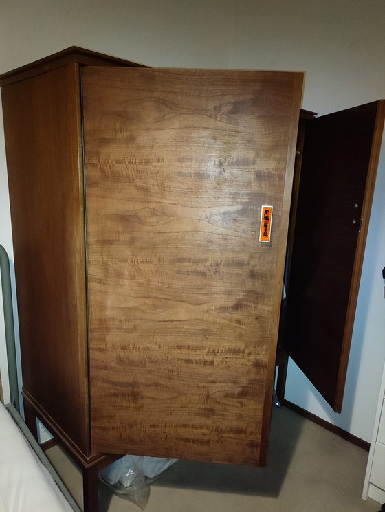 Image 1 of armoire vintage en teck du milieu du siècle