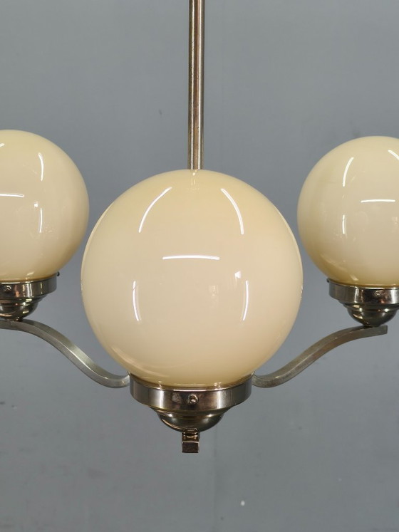 Image 1 of Lampadario Art Déco in nichel e vetro degli anni '30, Cecoslovacchia