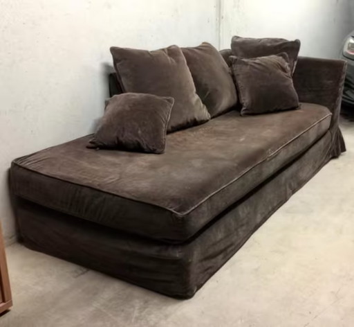 High-quality brown velvet longchair in very neat condition