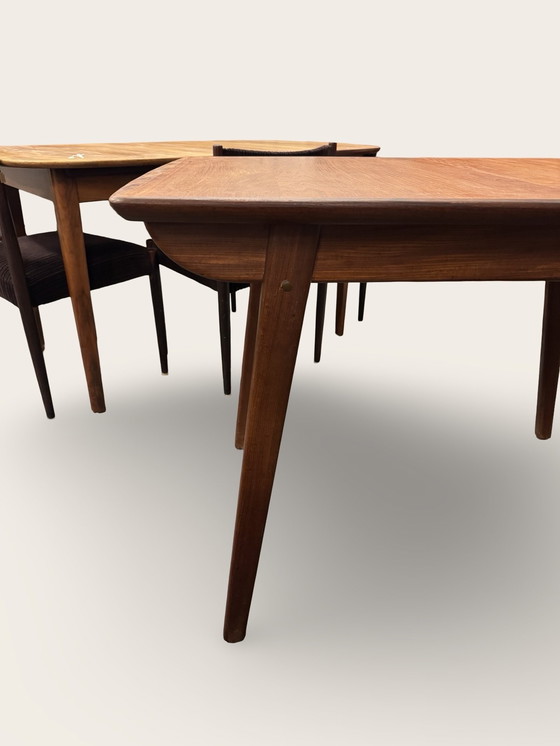 Image 1 of Table à manger extensible de Louis van Teeffelen pour Wébé