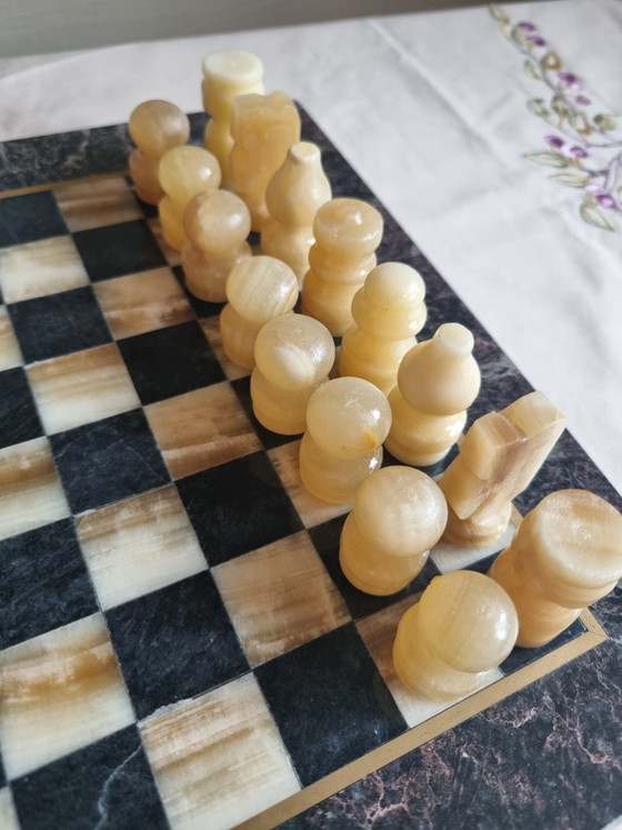 Image 1 of Marmeren onyx schaakbord beige zwart  met originele doos!