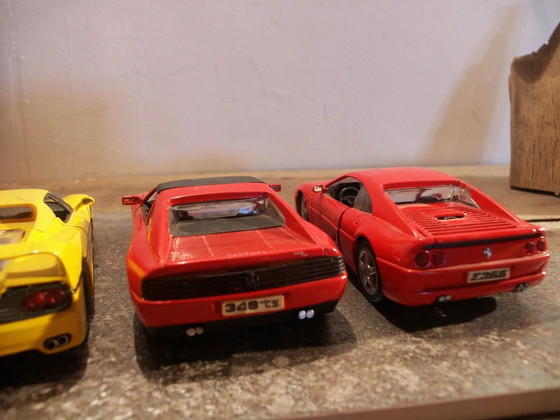 Ferrari 1/24 batch of 4 models – Decorative Objects, Metal, Vintage (photo 9 of 10)