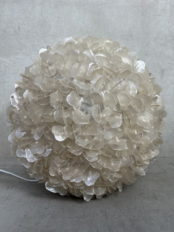 Image 1 of Lampadaire vintage XL en capiz