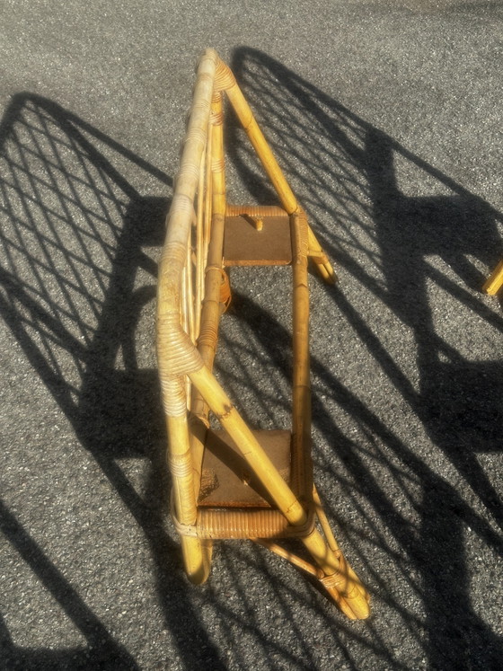 Twee vintage eenpersoonsbedden van rotan, jaren 70. – Fabrication artisanale années 70, Rattan (photo 13 of 15)