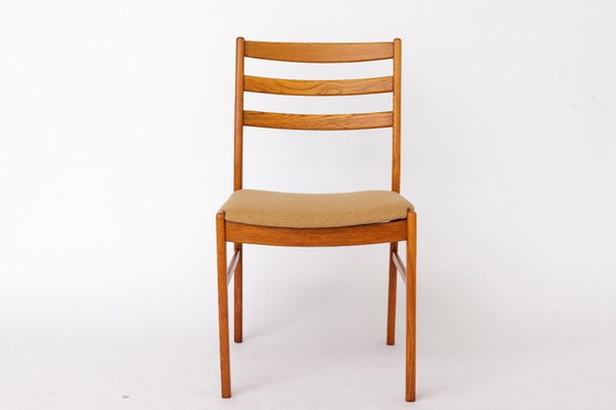 Image 1 of 4 sedie vintage in rovere svedese | Alb Johansson & Söner | anni '60 | Una sedia riparata scontata