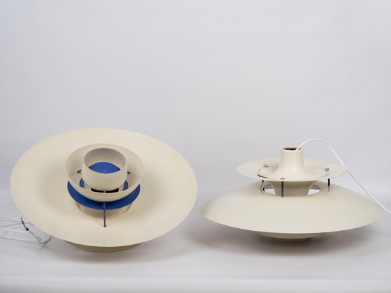 Image 1 of Pair of 2 Danish vintage PH 5 pendant lamps by Poul Henningsen, Louis Poulsen