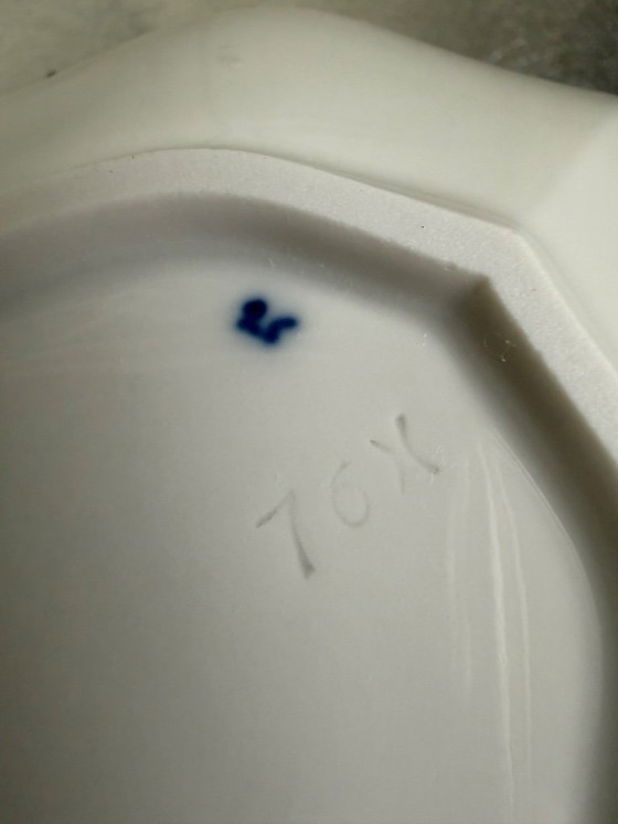 Image 1 of Original Meissen porcelain – 2 serving bowls in the onion pattern – first choice – unique condition