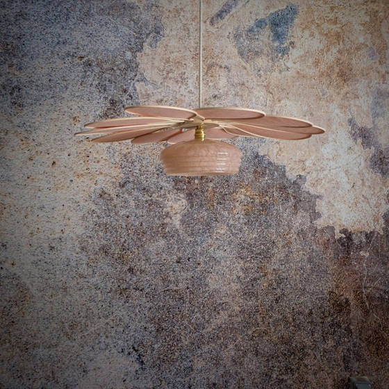 Image 1 of Blozend roze rotan en linnen bloemenhanger - Luminaires Artisanaux